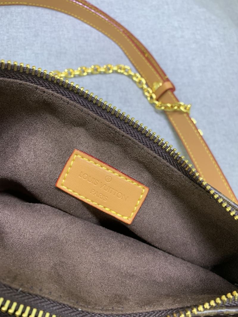 Louis Vuitton Hobo Bags